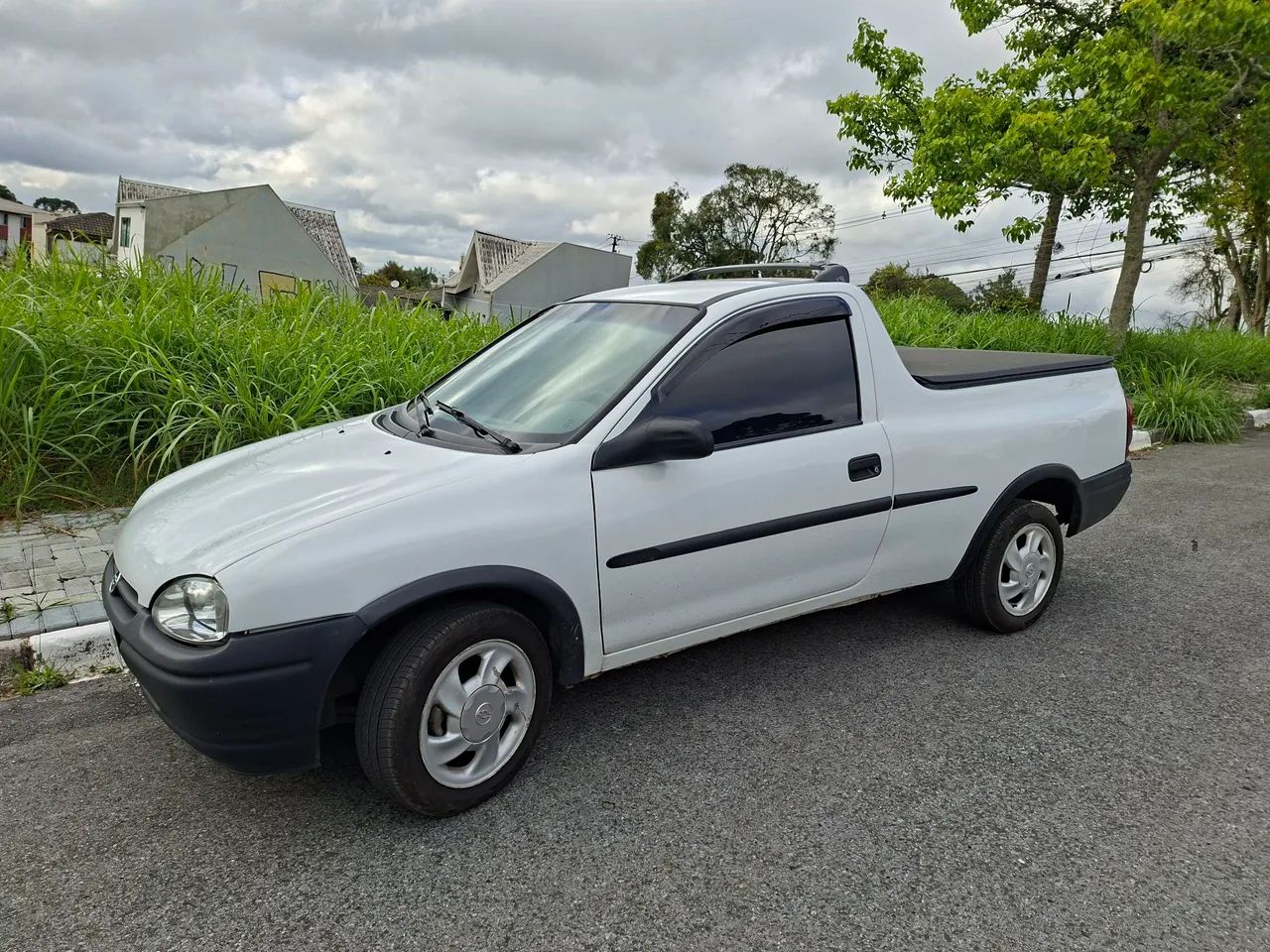 Chevrolet Corsa GL 1.6 MPFI / 1.4 EFI 2P E 4P 1996