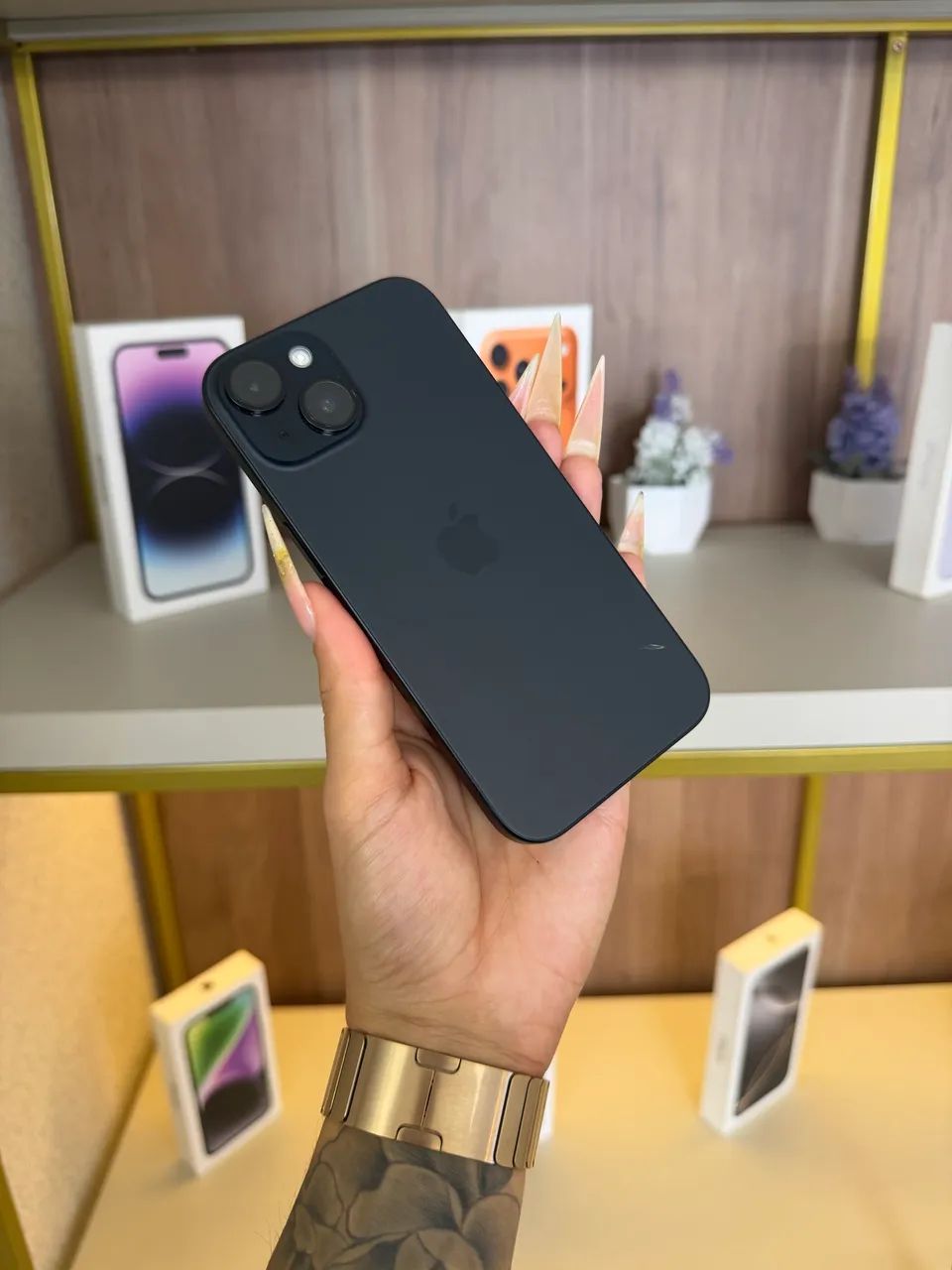 iPhone 15 128gb Preto  - Foto 3