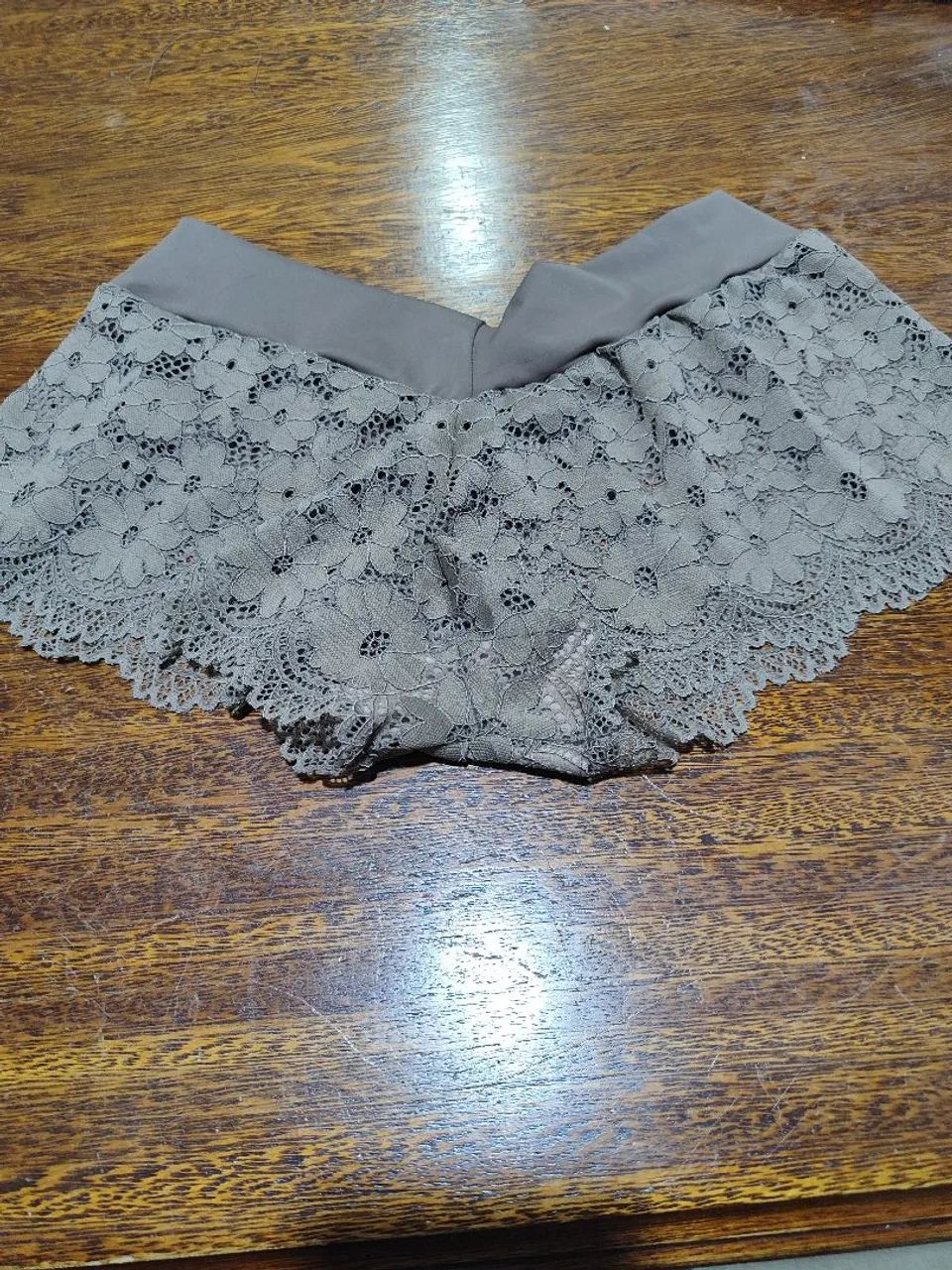 Shorts em renda