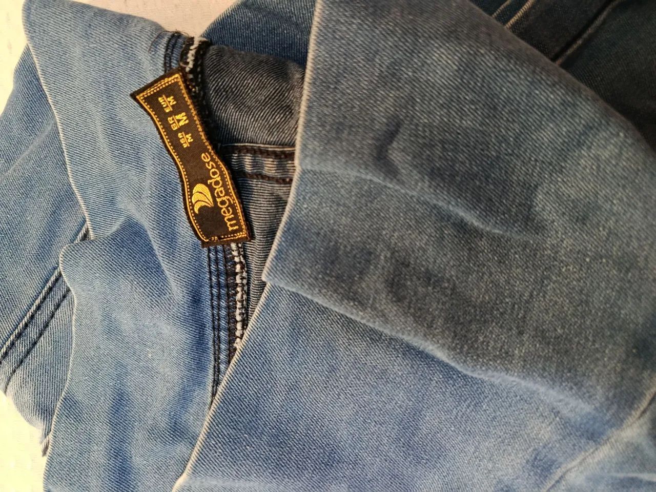 Calça jeans gestante Megadose M - Foto 2