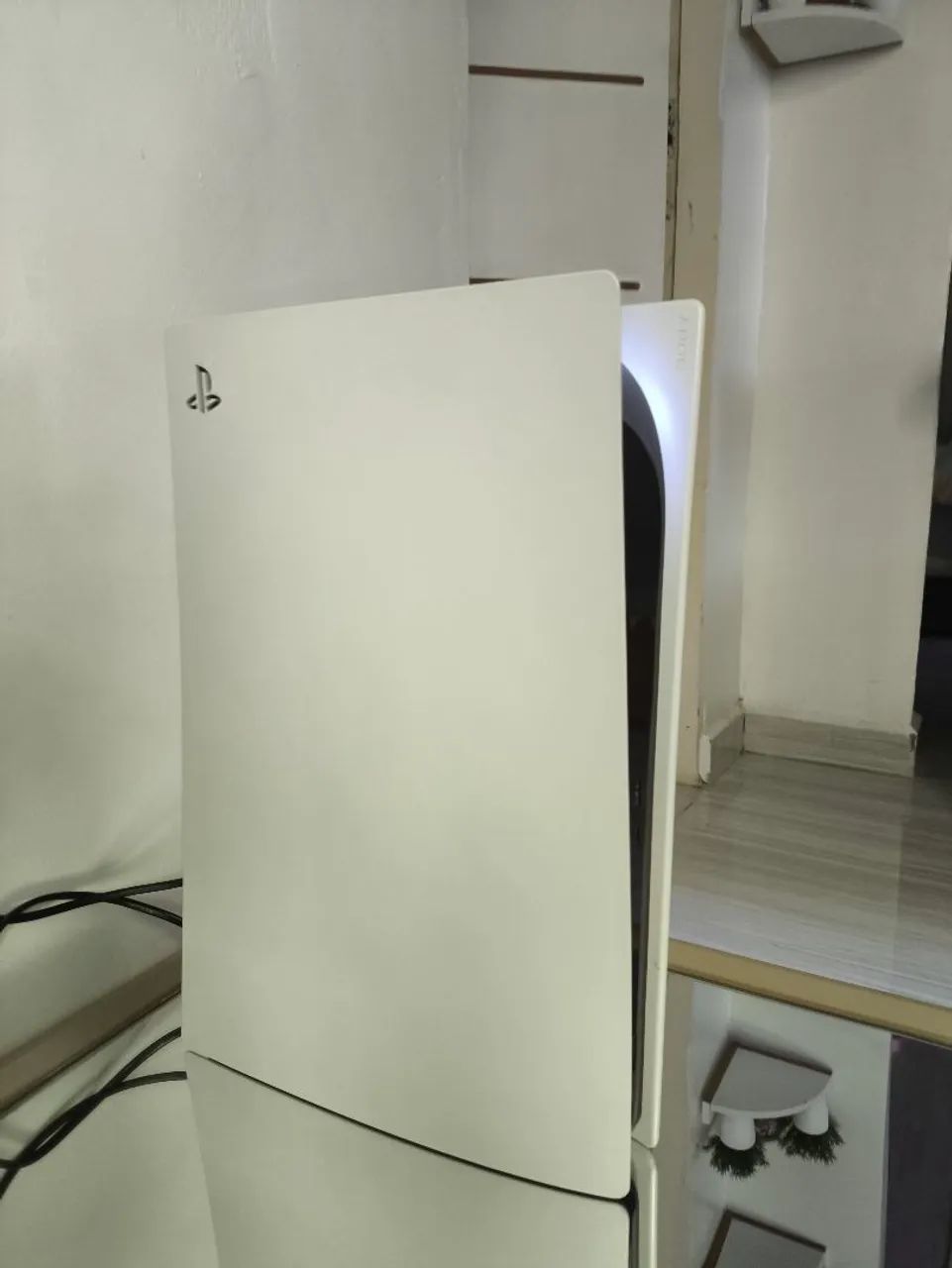 PS5 1tb 2 controles - Foto 2