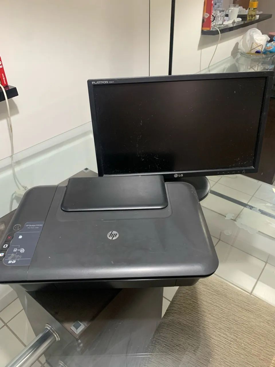 Monitor e impressora 