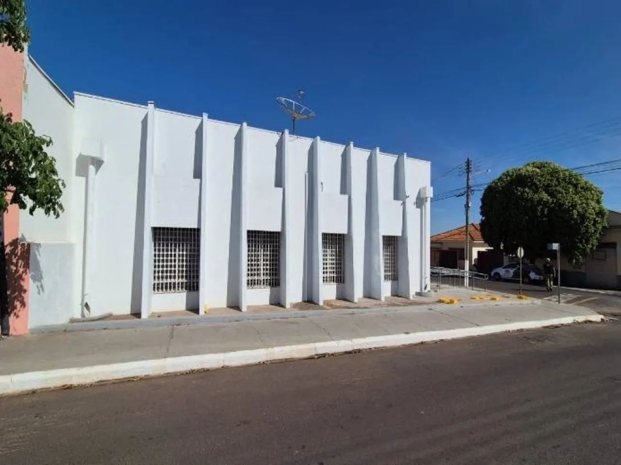 Ex-Agência 240 m² - Centro - Oscar Bressane - SP - Foto 2