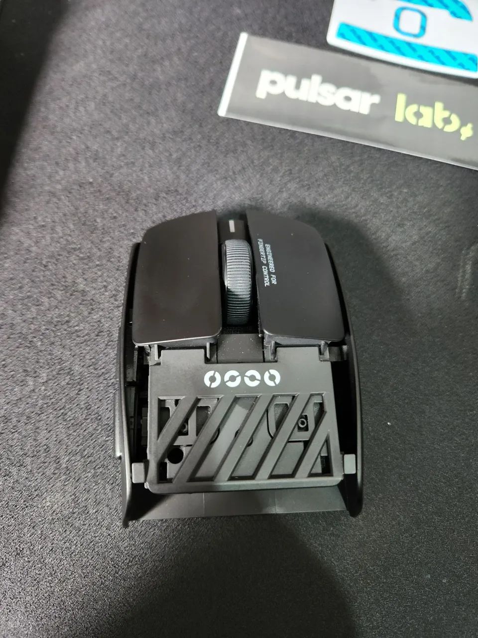 Mouse Pulsar X2F fingertip muito novo