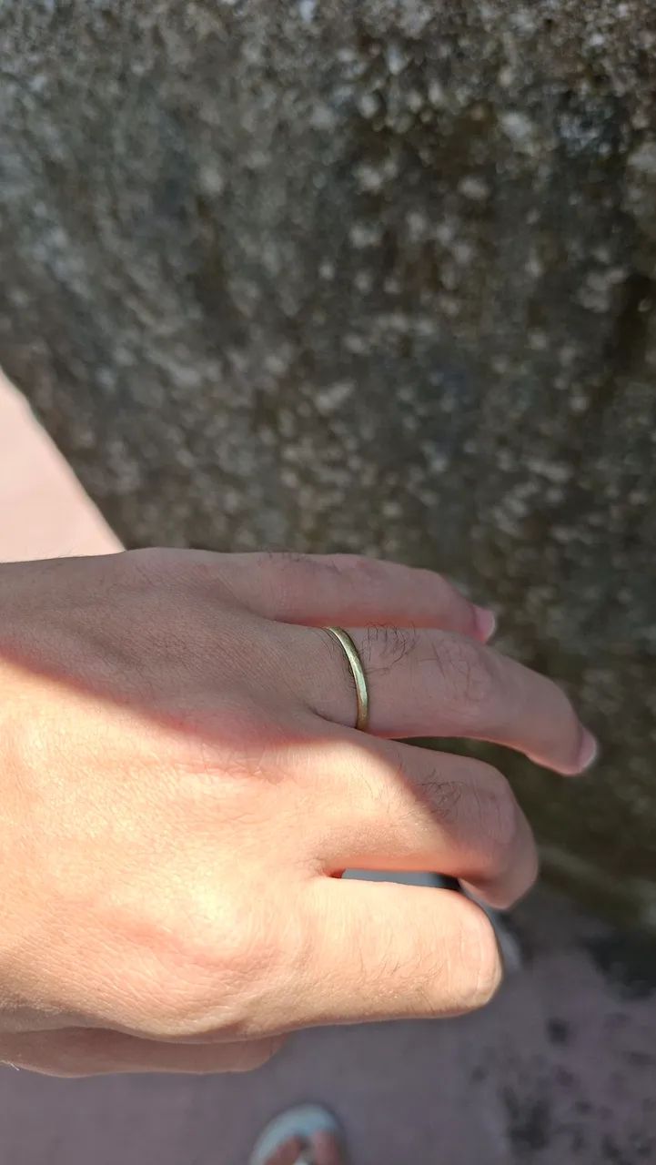 Vendo Aliança Brünet Ouro 18K - Foto 5