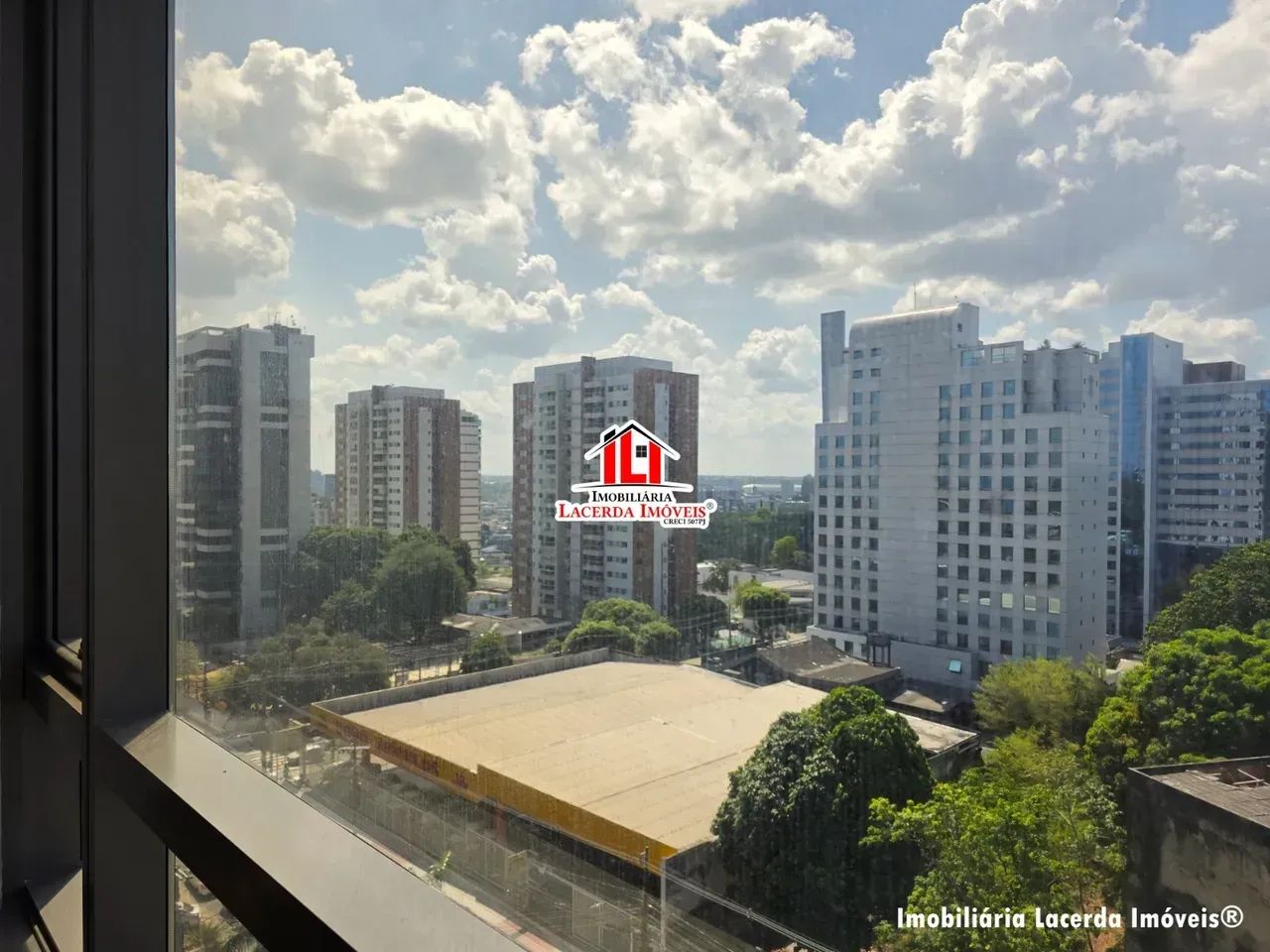 Sala Comercial no Soberane com 35m² reformada, climatizada e modulados - Foto 5