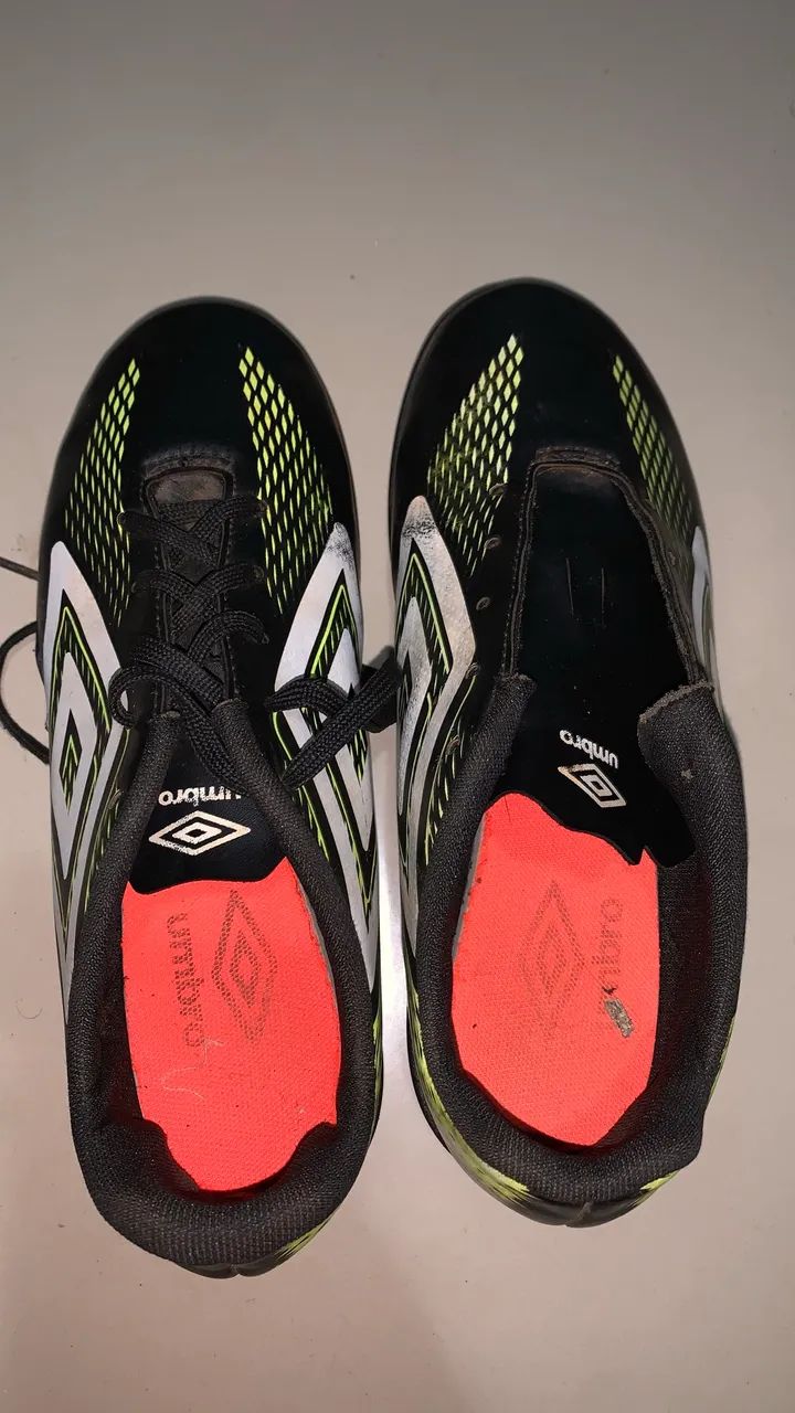 Chuteira Umbro original  - Foto 4