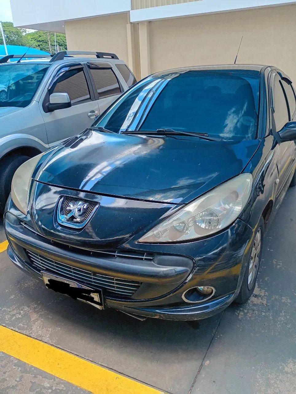 Peugeot 207 207 Sed. Passion XR Sport 1.4 Flex 8V 4p 2012