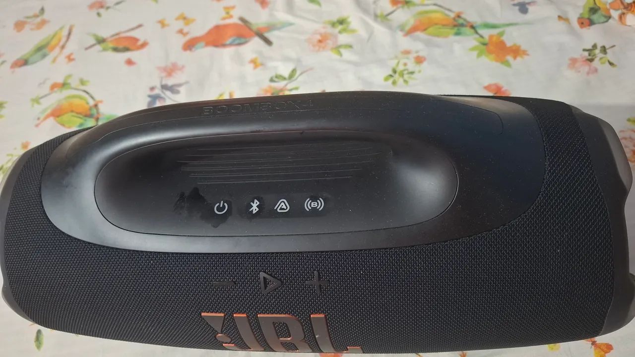 Bombox 4 nova zerada 