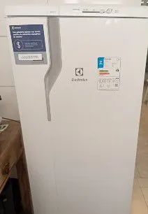 Geladeira Electrolux Nova - Foto 2