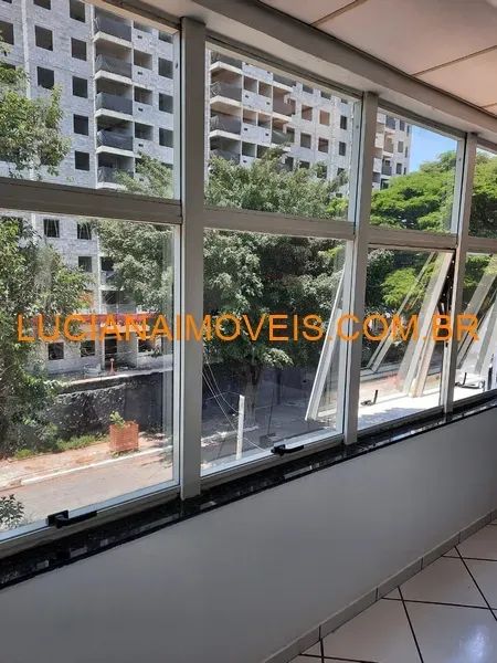 Sala/Conjunto para venda com 360 metros quadrados com 8 quartos - Foto 3