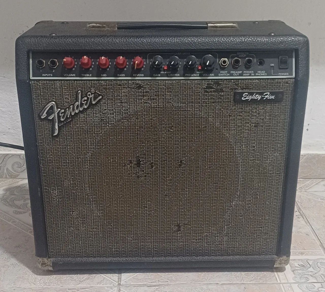 Fender Eighty-Five