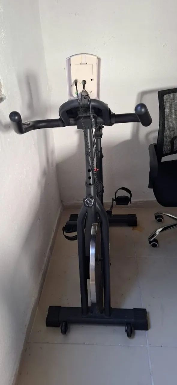 Bicicleta ergométrica  - Foto 4