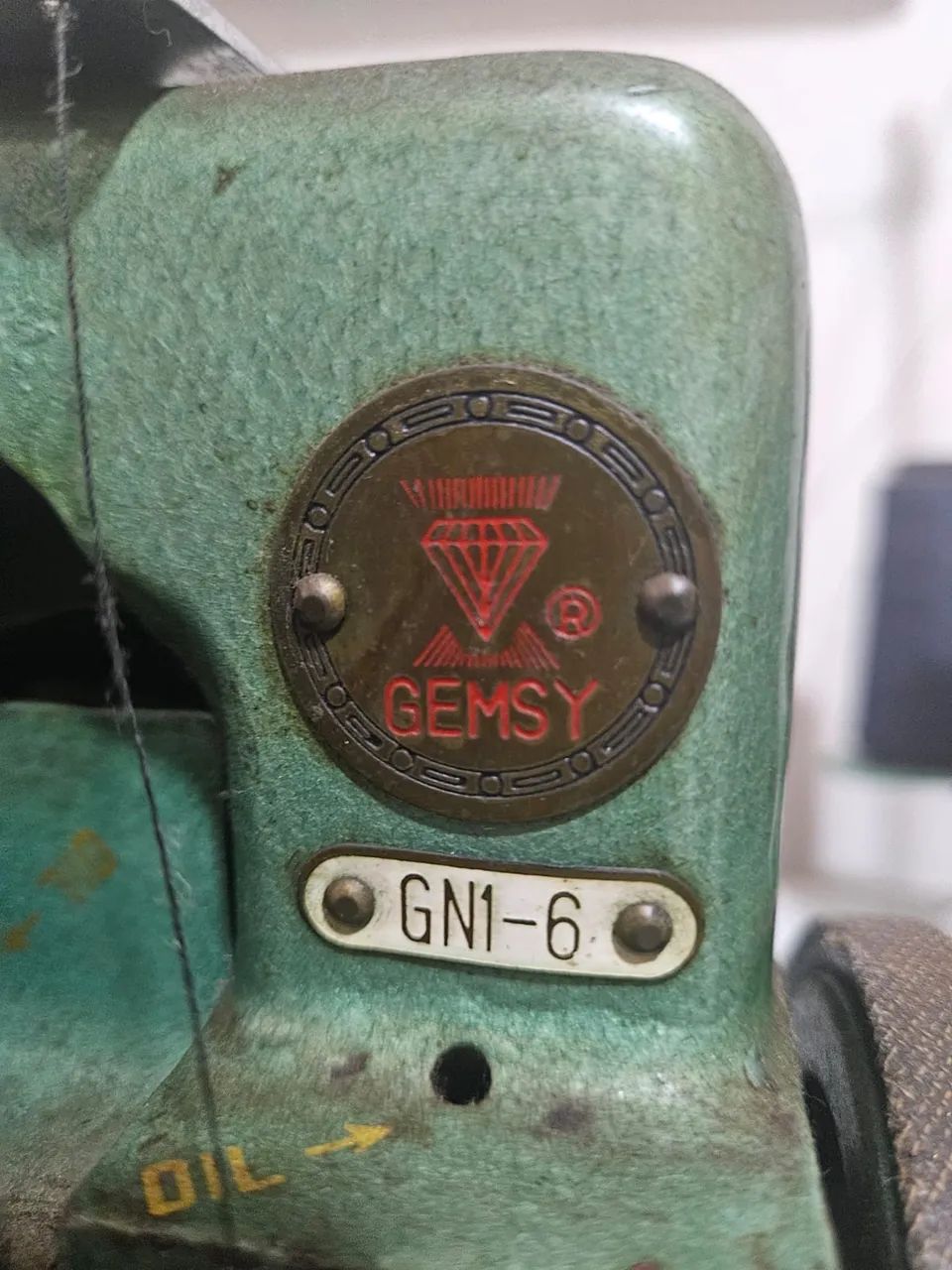 Vende se máquina overlock chinesinha  - Foto 2