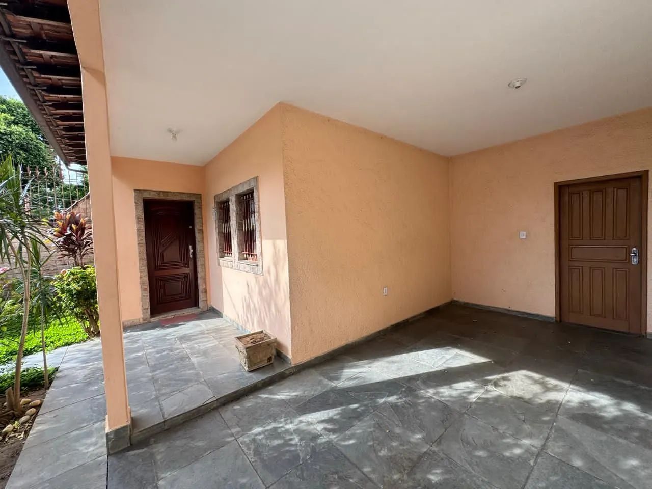Casa a Venda na Vila Mury 