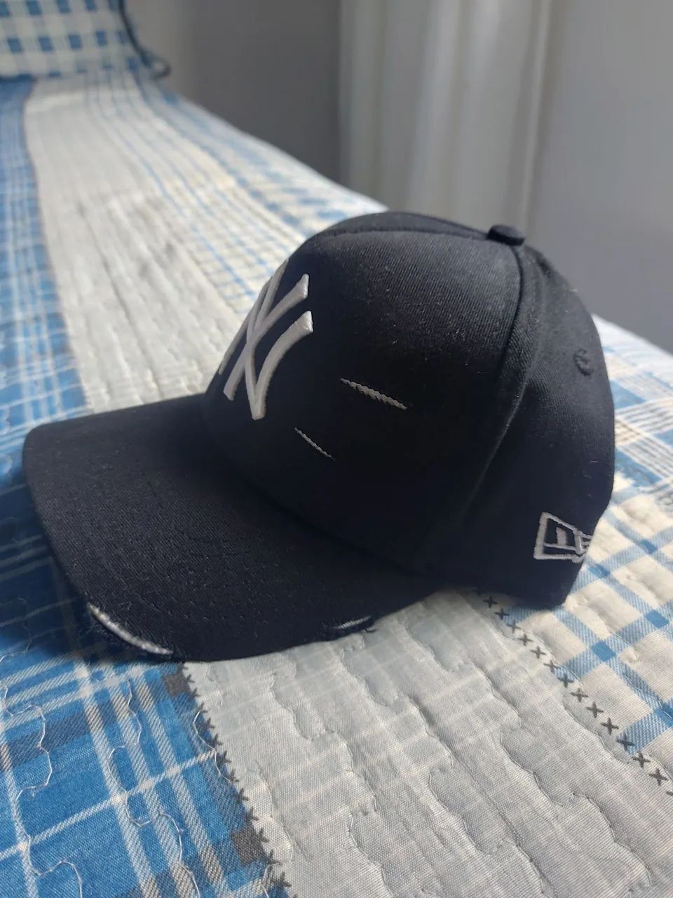 Boné NY Yankees Preto - Estilo "Destroyed" - Foto 3