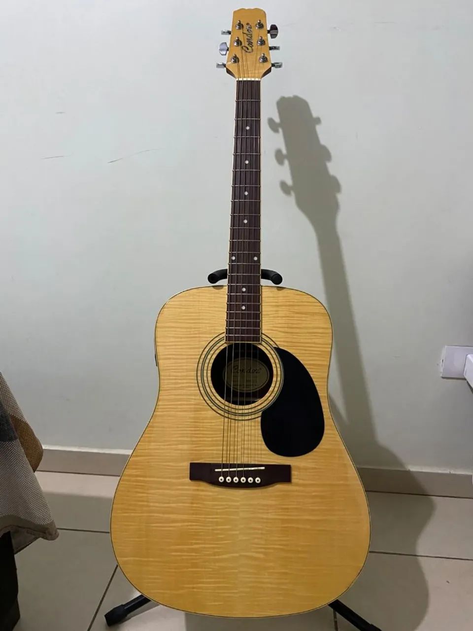 Violão Condor estado de novo