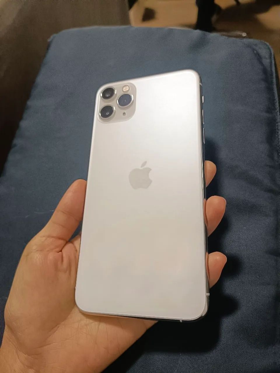 iPhone 11 Pro Max 64GB Branco - Excelente Estado