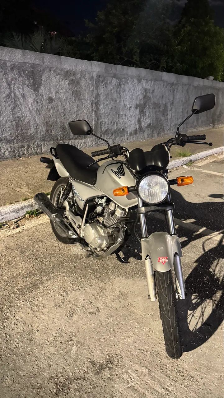 CG TITAN ESD 150  - Foto 4