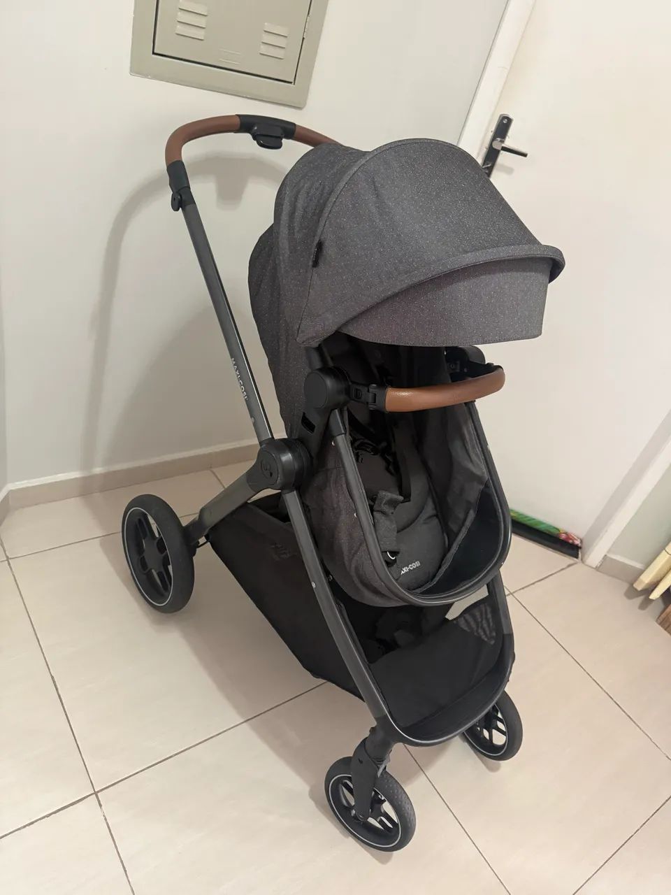 Carrinho de bebê MAXI COSI - Anna 3 - Foto 4