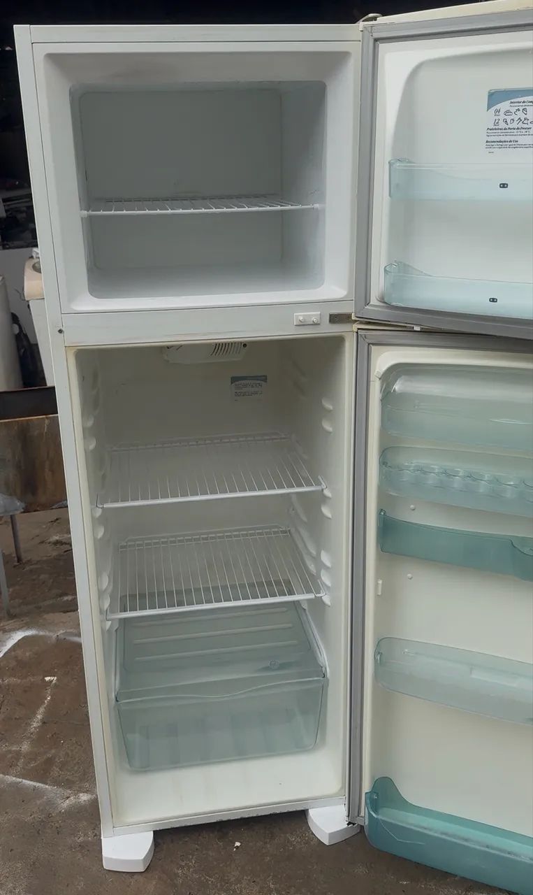Geladeira Electrolux ayrflow  - Foto 4