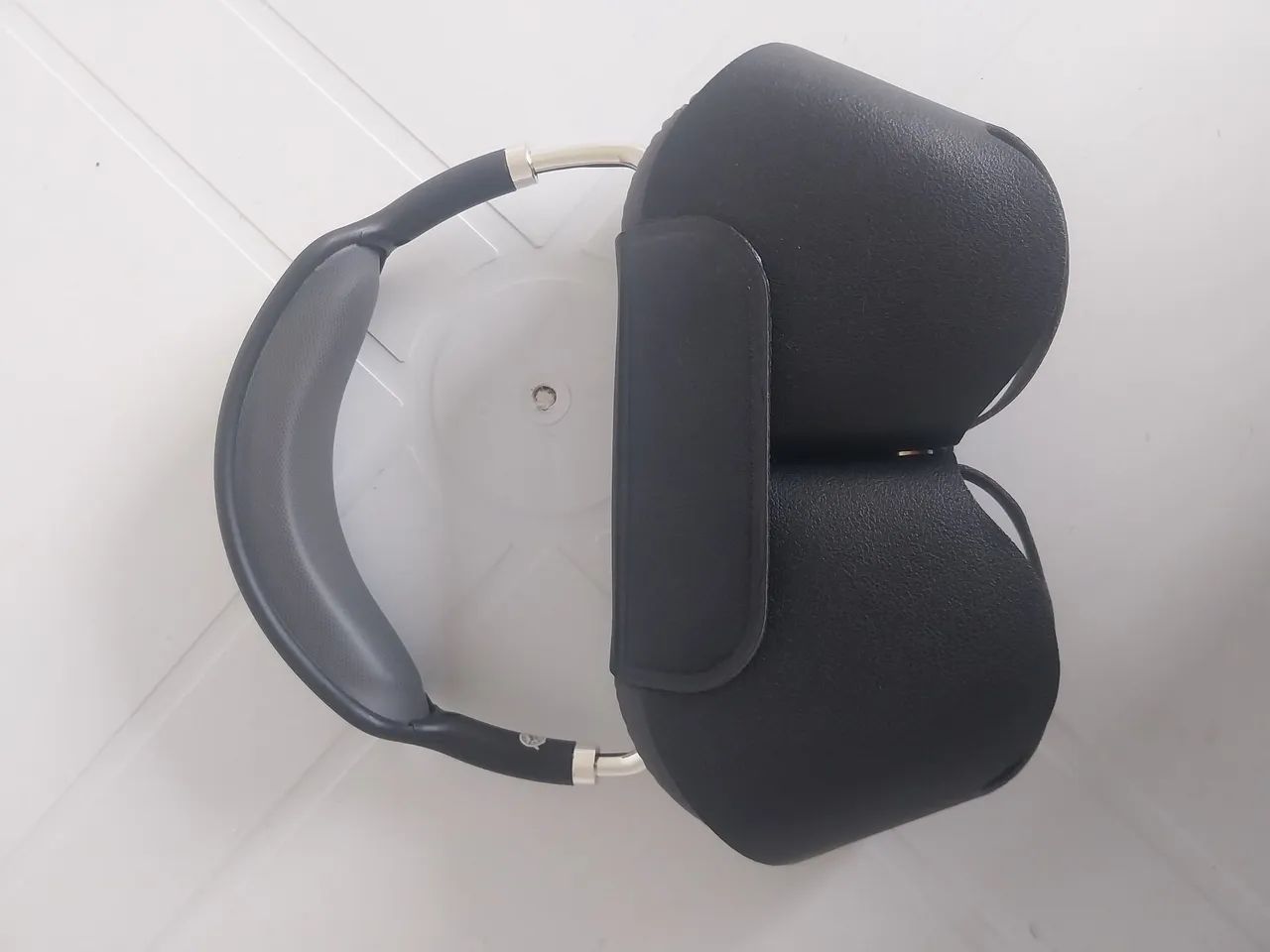 AirPods Max, 1 Geração.