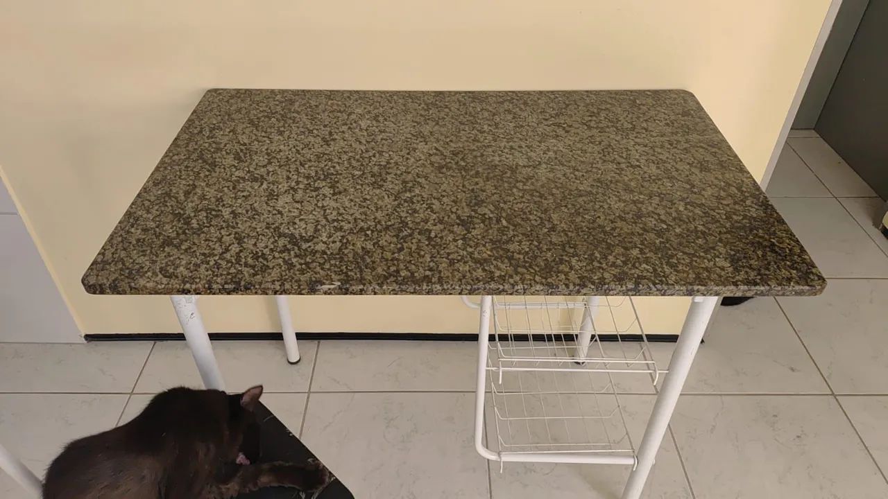 Mesa com pedra de mármore e fruteira  - Foto 2