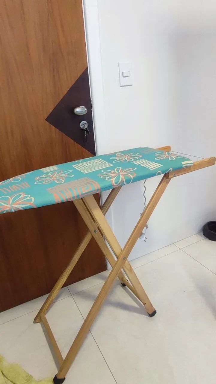 Tábua de passar roupa  - Foto 2