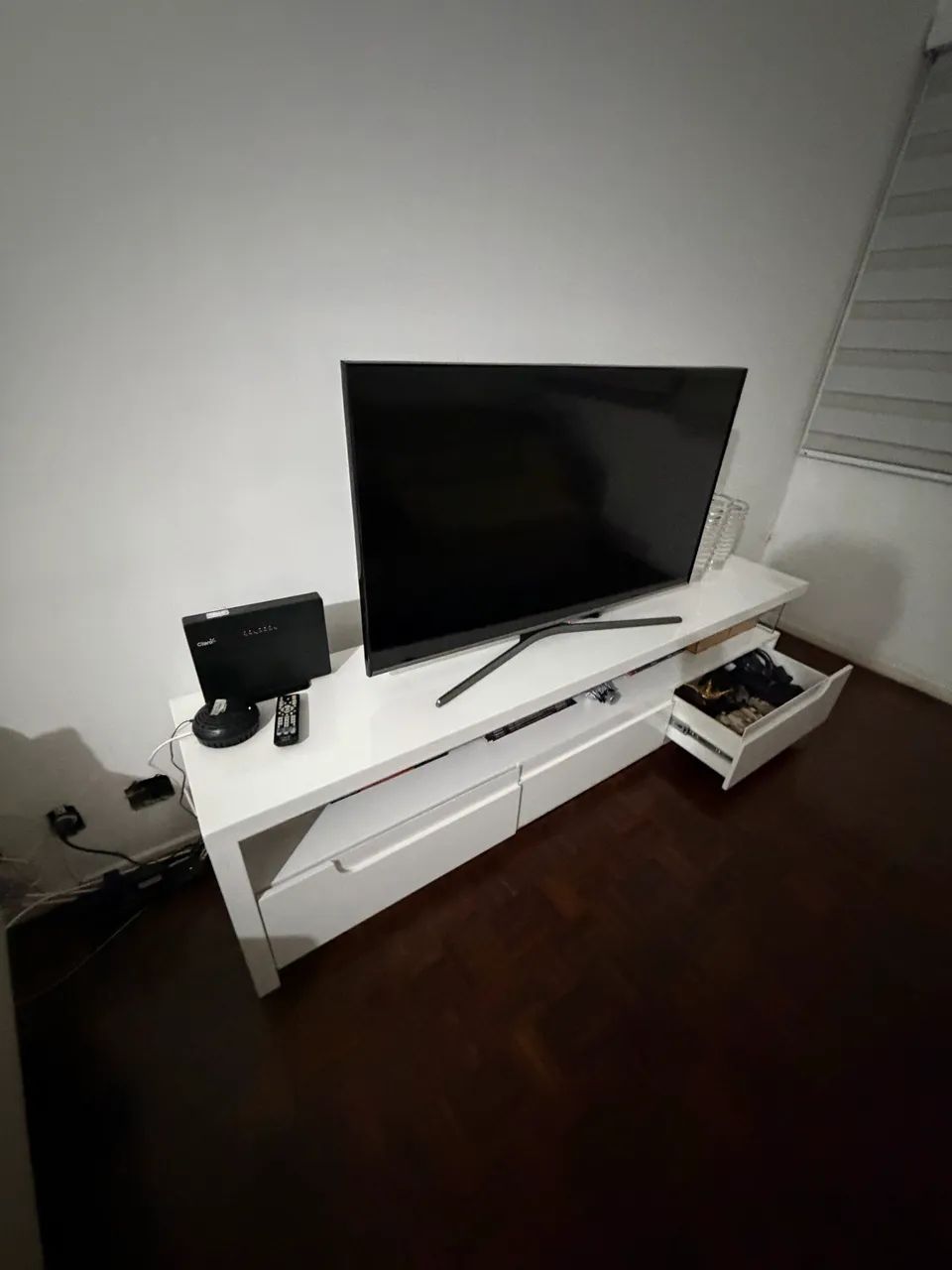 Rack para TV branco