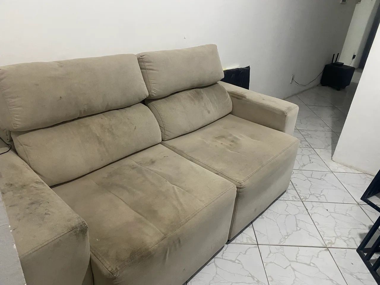 Sofá 3 lugares R$ 500