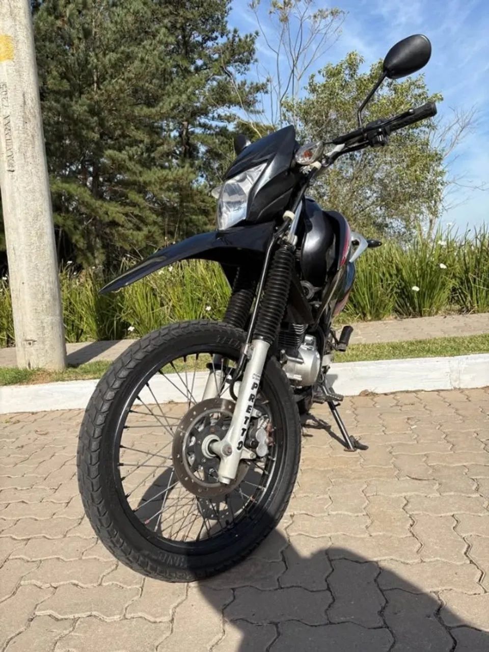 Bros 150  - Foto 2