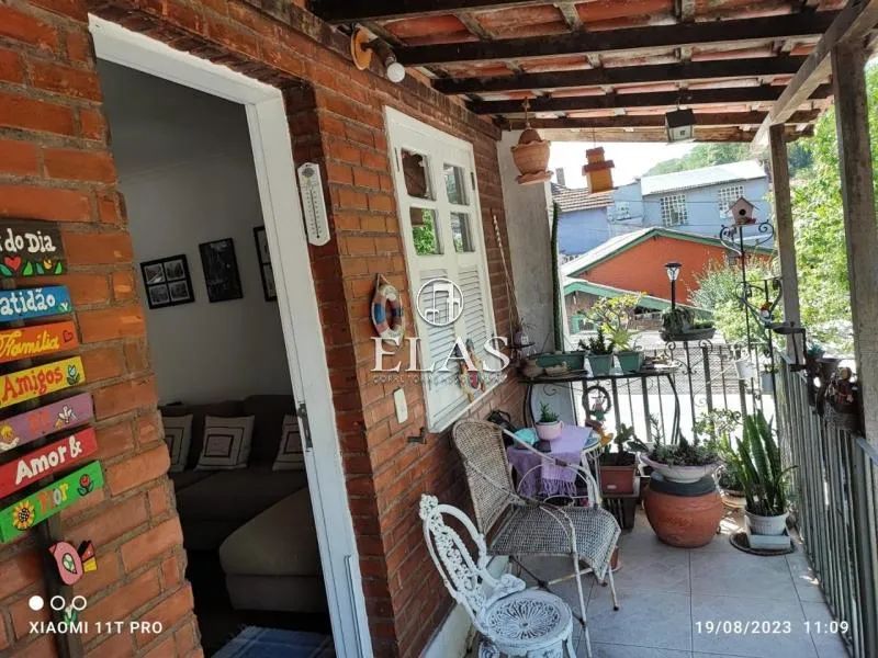 Casa- Petrópolis, Siméria - Foto 2