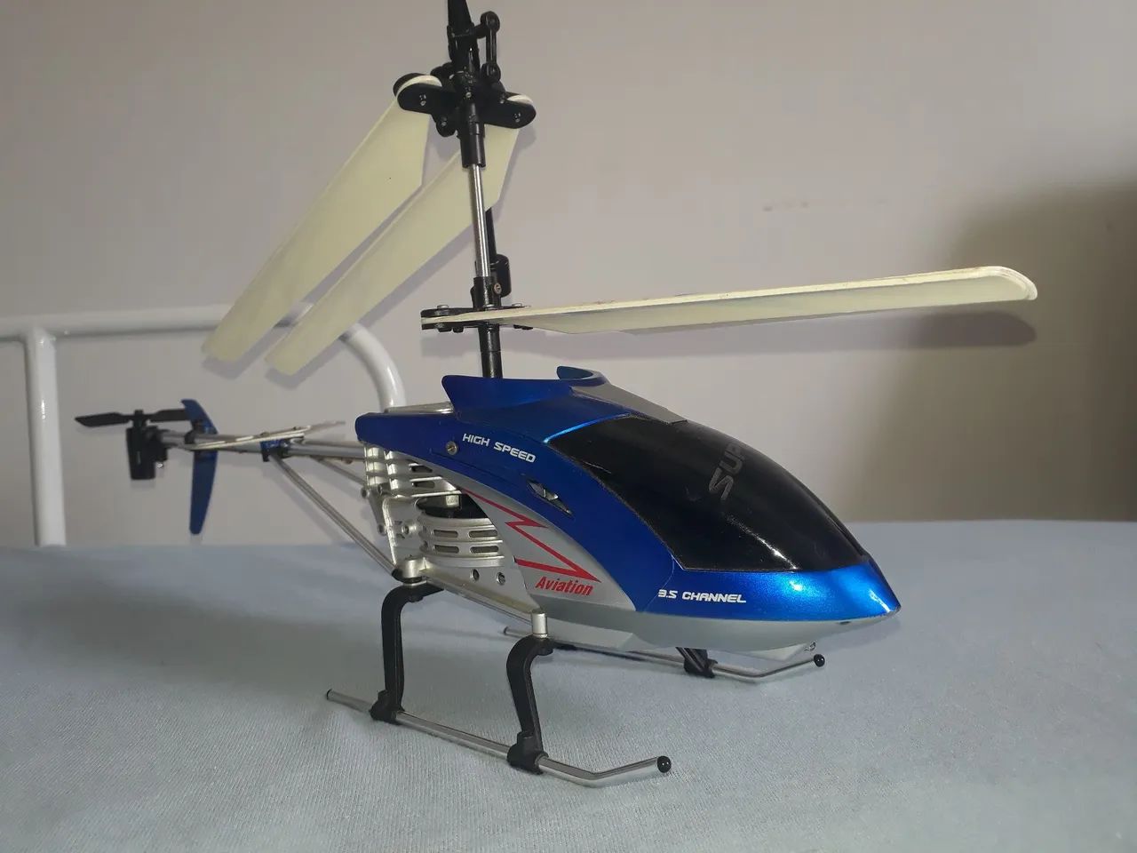 Helicóptero RC   - Foto 5