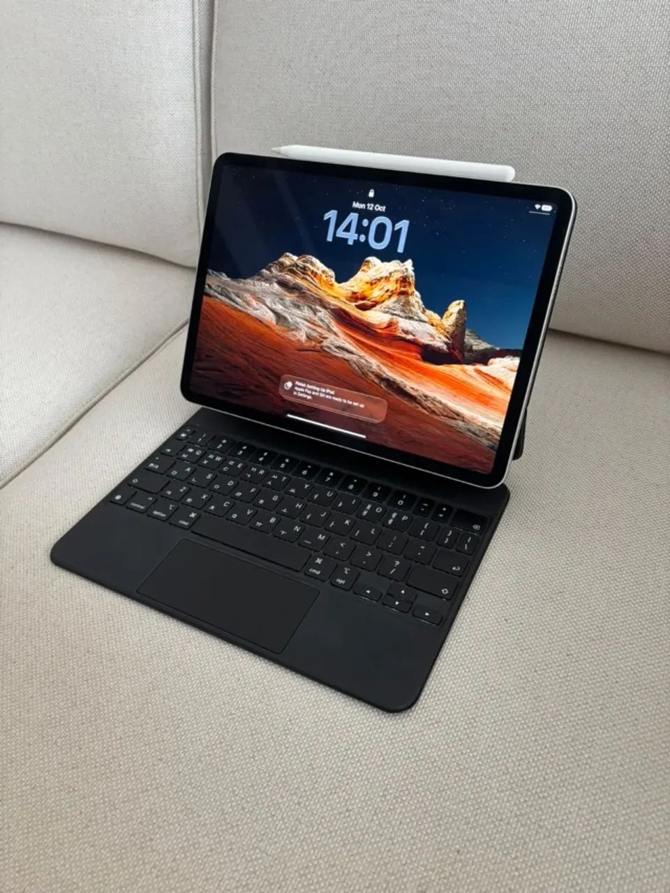 iPad Pro 11 M1 256GB + Apple Pencil 2 + Magic Keyboard