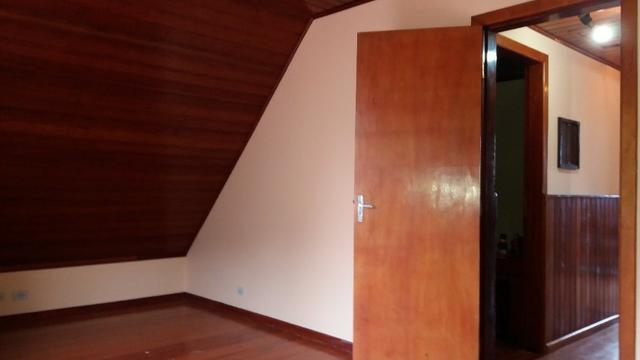 Ótima casa com 3 quartos sendo 1 suíte Vila Lolly - Foto 13