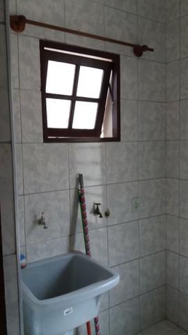 Ótima casa com 3 quartos sendo 1 suíte Vila Lolly - Foto 8