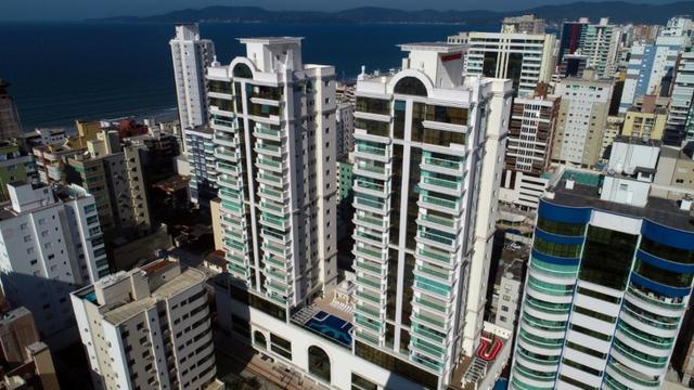 Cobertura Duplex, 5 Suítes, 4 Vagas de Garagem pronta para Morar. Em Itapema /Sc