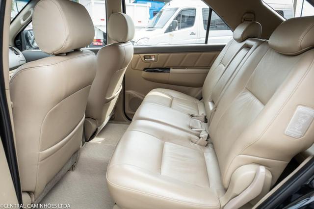Toyota Hilux Sw4 7 Lugares - Foto 8