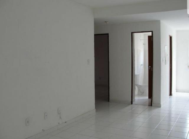 Campo Bello Residence, apartamento de 2 quartos sendo 1 suíte, R$150 mil à vista / 98310