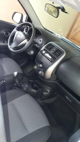 Nissan March S 1.0 2015 - Foto 8