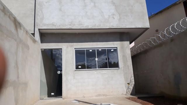 Casa 2 quartos com suíte no Jardim Caravelas Goiânia