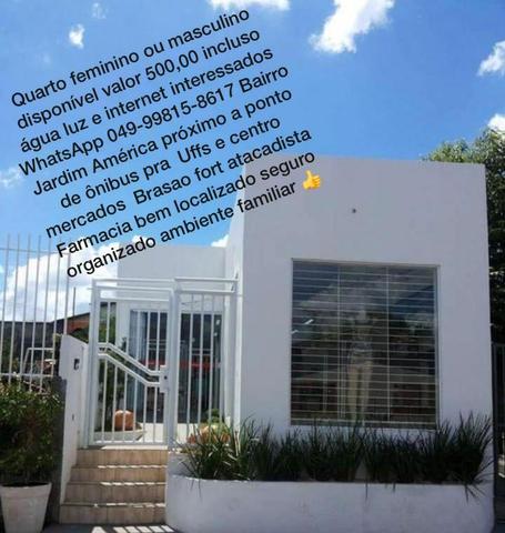 Quartos masculinos e femininos