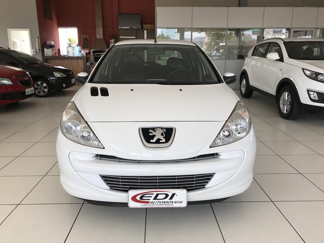 Peugeot 207 XR 1.4 Flex 2013 - Foto 2