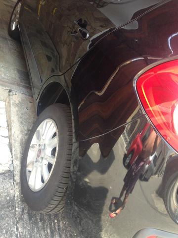 Fiat Pálio Attractiv 1.0 - Foto 4