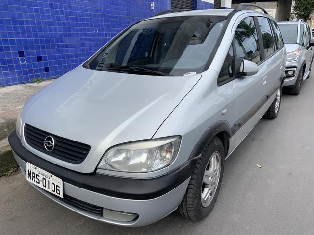 Zafira cd 2003 2.0 7lugares financio!!!