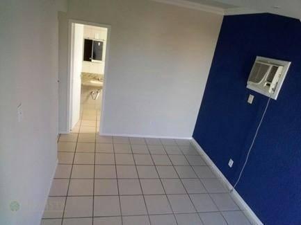 Apartamento com 2 dormitórios, suite uma vaga de garagem na praia dos ingleses. - Foto 5
