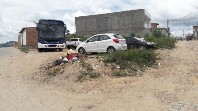 Excelente oportunidade de adquirir um terreno pra ponto comercial.
