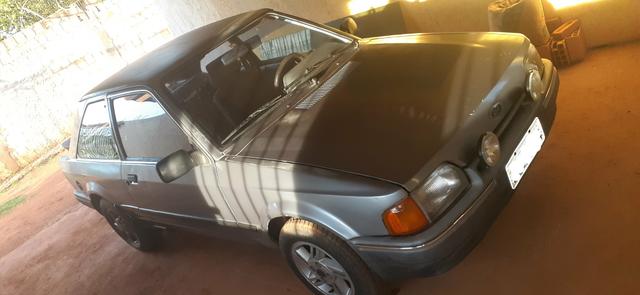 Ford Escort vendo 6000