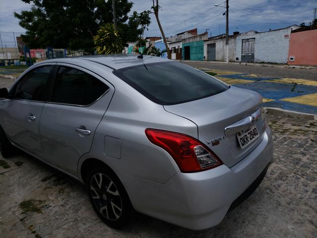 Nissan Versa UNIQUE - Foto 4