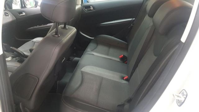 PEUGEOT 308 1.6 ALLURE 16V - Foto 12